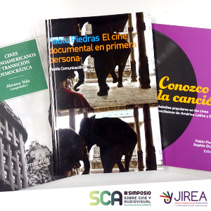 En el marco del III SCA, el Dr. Pablo Piedras y el Dr. Edgardo Dieleke donaron libros de teoría cinematográfica al CDAB